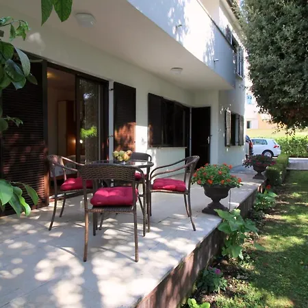 Apartamento Porec, Istria 6 *