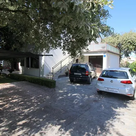 Apartment Porec, Istria 6 *